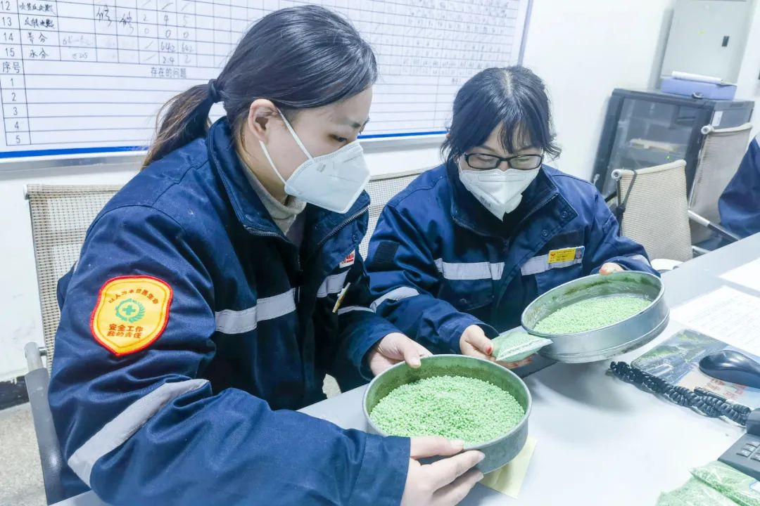 再添新成員！股份公司聚谷氨酸二銨成功下線(圖3)