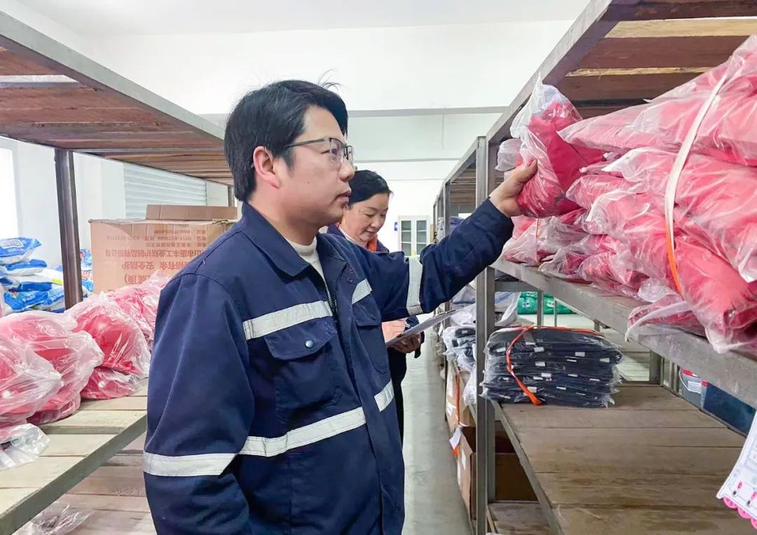 宜化礦業(yè)郭倉(cāng)?。簼M腔熱愛向機(jī)電，一片初心為礦山(圖4)