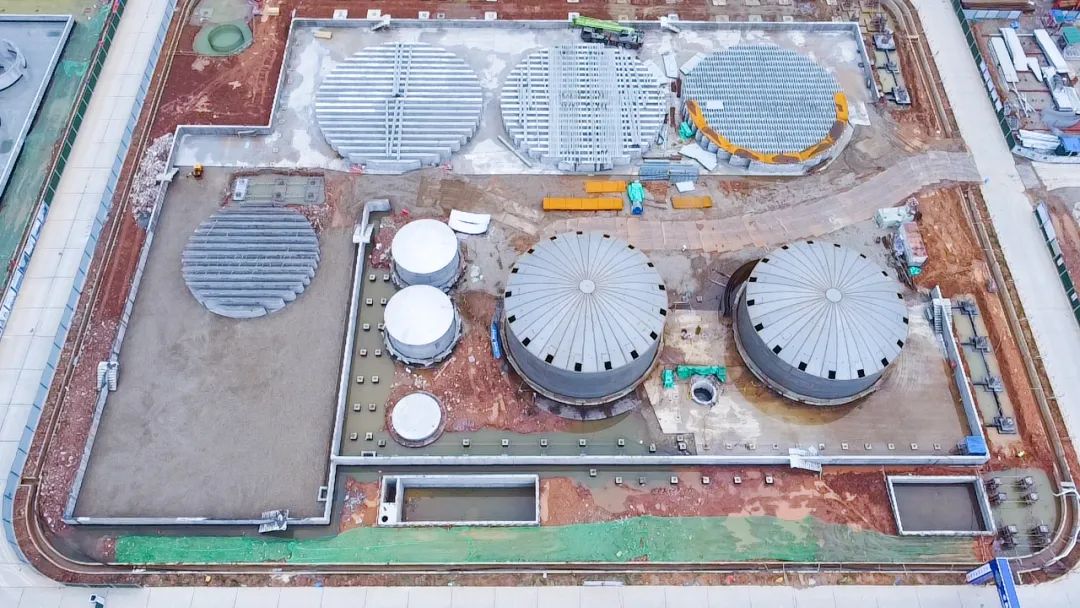 爭春提速！磷化工項目首個建筑單體封頂(圖3)