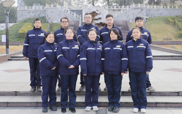 喜報(bào)！全國表彰，股份公司猇亭片區(qū)電解四班榜上有名！