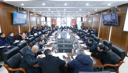 集團(tuán)黨委傳達(dá)學(xué)習(xí)中央和省市紀(jì)委全會(huì)精神，安排部署貫徹落實(shí)工作