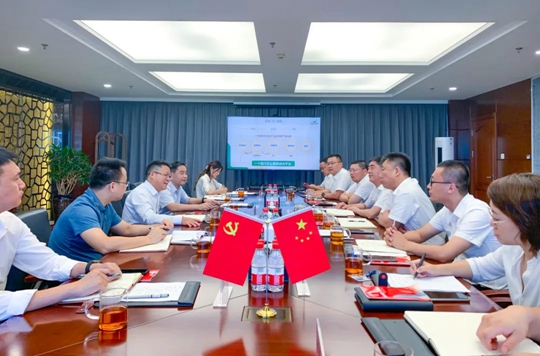訪客戶談合作走市場！王大真到倍豐集團走訪